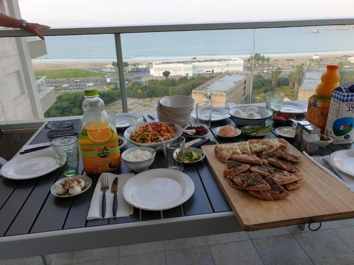 Beachfront Gallery 阿卡 外观 照片
